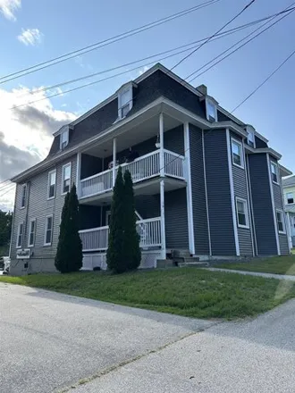 Rent this 1 bed apartment on 46 Broadway in Suncook, Pembroke