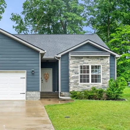 Buy this 3 bed house on Sussex Drive in Montgomery County, TN 37042