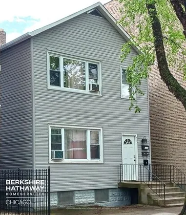 Buy this 7 bed house on 923 South Aberdeen Street in Chicago, IL 60607