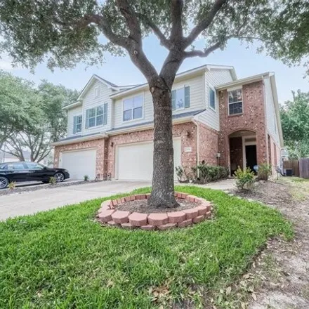 Image 2 - 5334 Summit Hollow Dr, Houston, Texas, 77084 - House for sale