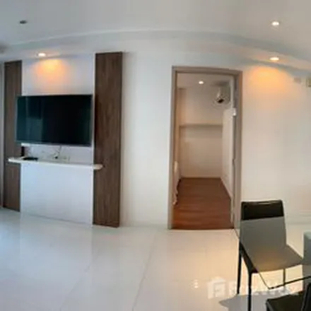 Rent this 3 bed apartment on Siri 8 in Soi Sukhumvit 8, Khlong Toei District