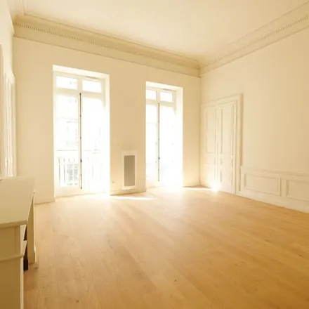 Rent this 3 bed apartment on Lycée privé professionnel Le Marais Sainte-Thérèse in 48 Boulevard Thiers, 42000 Saint-Étienne