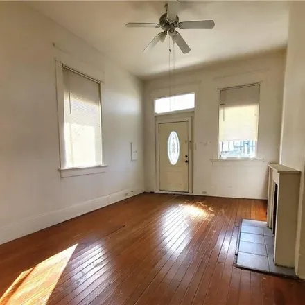 Image 3 - 2835 General Pershing Street, New Orleans, LA 70115, USA - House for sale