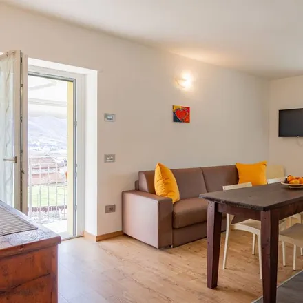 Rent this 2 bed apartment on Riserva Naturale Pian di Spagna e Lago di Mezzola in Via Dascio, 22010 Dascio CO