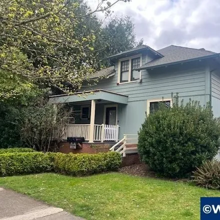 Buy this 6 bed house on 695 Church Street Northeast in Salem, OR 97301