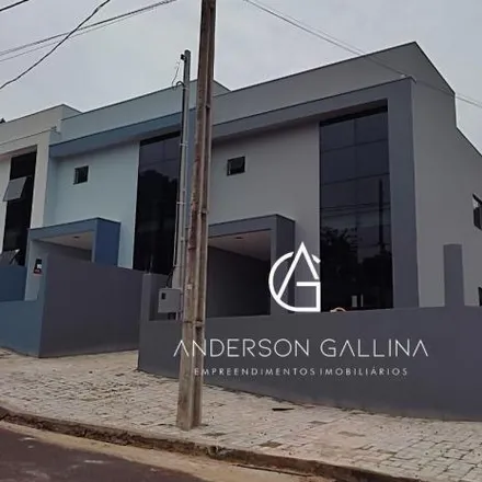 Buy this 2 bed house on Rua Curitiba in Nossa Senhora Aparecida, Francisco Beltrão - PR