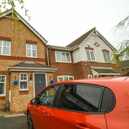 Rent this 3 bed house on Lindale Close in Moreton, CH46 9SL