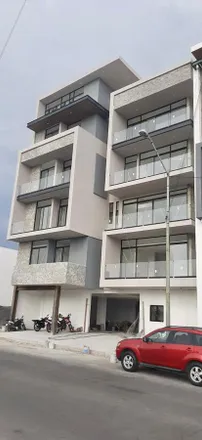 Buy this 6 bed apartment on Colegio Andes in Avenida de la Universidad, López Mateos