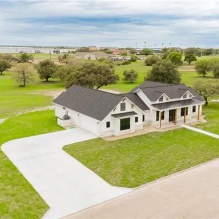 Image 3 - 299 C. L. Duckett Drive, Cuero, TX 77954, USA - House for sale