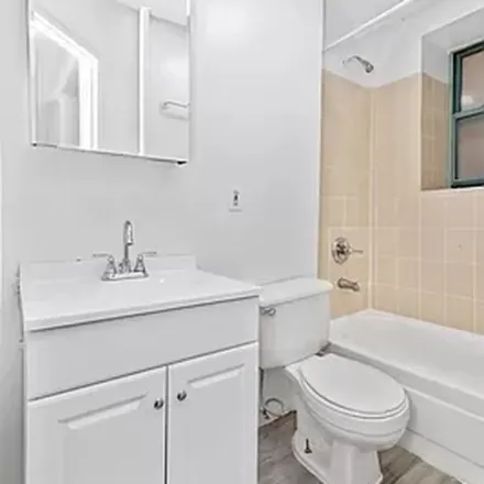 Image 3 - West 63rd Street, New York, NY 10069, USA - Apartment for rent