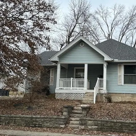 Buy this 3 bed house on 309 East 1st Street in Bloomington, IN 47401