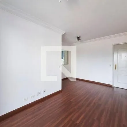 Rent this 3 bed apartment on Avenida Álvaro Machado Pedrosa in Parada Inglesa, São Paulo - SP