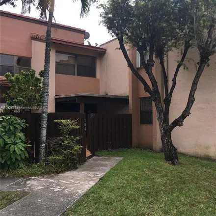 Image 2 - 515 West Park Drive, Miami-Dade County, FL 33172, USA - Apartment for rent