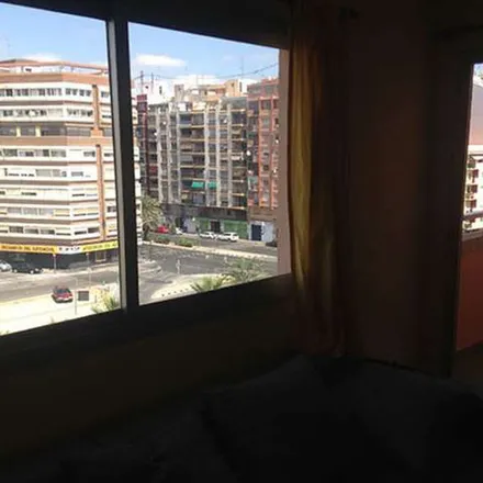 Image 7 - Avinguda del Primat Reig, 46010 Valencia, Spain - Apartment for rent