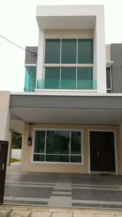 Rent this 1 bed apartment on unnamed road in Taman Golden Dragon, 31900 Kampar