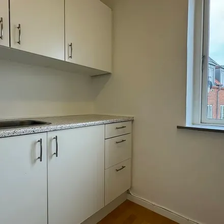 Rent this 2 bed apartment on Reberbanevej 11 in 8900 Randers C, Denmark