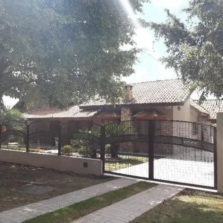 Rent this 3 bed house on Avenida Doutor Jucelino Kubistichek de Oliveira in Medeiros, Jundiaí - SP