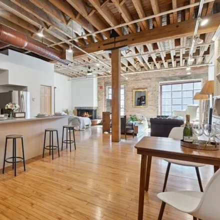 Image 2 - Mergenthaler Lofts, 531 South Plymouth Court, Chicago, IL 60605, USA - Condo for sale