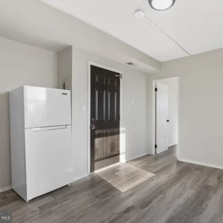 Image 3 - 1834 West Virginia Avenue Northeast, Washington, DC 20002, USA - Apartment for rent