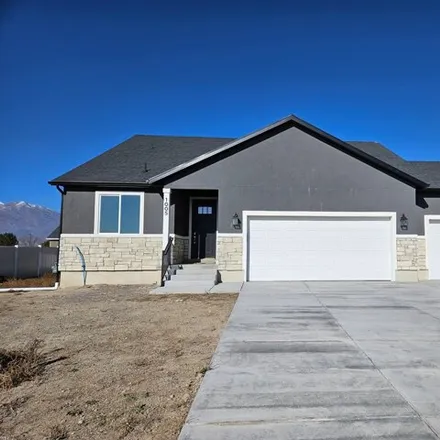 Buy this 3 bed house on 1005 East Ira Hodges Scenic Parkway in Eagle Mountain, UT 84005