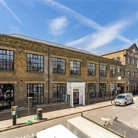 Image 1 - Palace Wharf, 6-23 Rainville Road, London, W6 9HB, United Kingdom - Room for rent