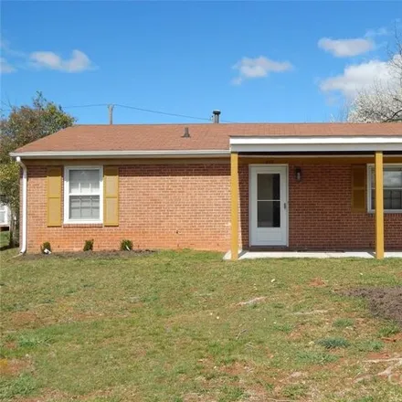 Buy this 3 bed house on 620 Milan Road in Charlotte, NC 28216