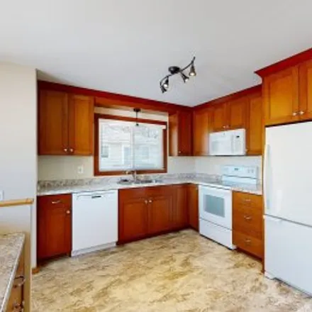 Image 1 - 3410 19Th Avenue Northwest, Elton Hills, Rochester - Apartment for sale
