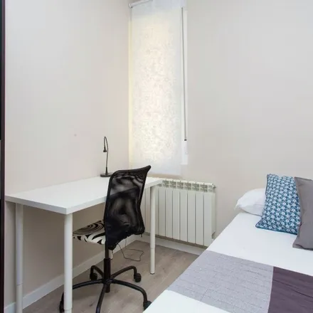 Rent this 1 bed apartment on Calle de Andrés Borrego in 13, 28004 Madrid