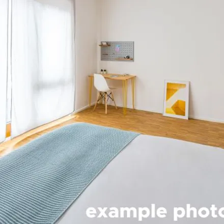 Rent this 4 bed room on WestendGate in Hamburger Allee, 60486 Frankfurt