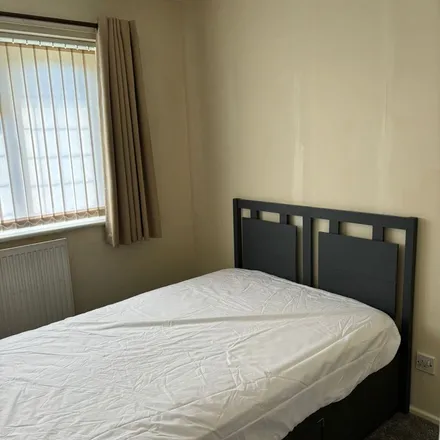 Rent this 2 bed duplex on Devonshire Avenue in Birmingham, B18 5DN