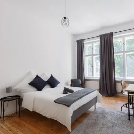 Rent this 3 bed room on Gormannstraße 19 in 10119 Berlin, Germany