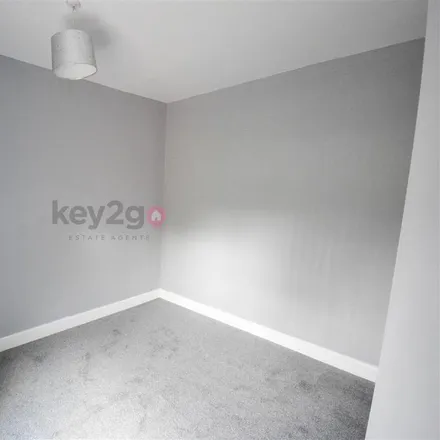 Image 4 - 165 Manvers Road, Sheffield, S20 1BA, United Kingdom - Townhouse for rent