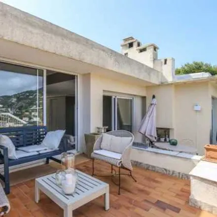 Buy this 2 bed apartment on 22 Rue Édith Duhamel in 06230 Villefranche-sur-Mer, France