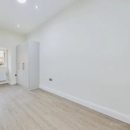 Image 7 - Easton Terrace, High Wycombe, HP13 6AE, United Kingdom - Apartment for rent