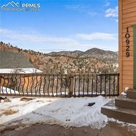 Image 2 - 7089 Iona Avenue, Green Mountain Falls, El Paso County, CO 80819, USA - House for sale