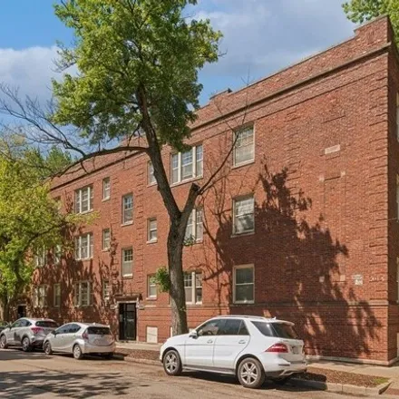 Buy this 1 bed condo on 3416-3422 North Wolcott Avenue in Chicago, IL 60613