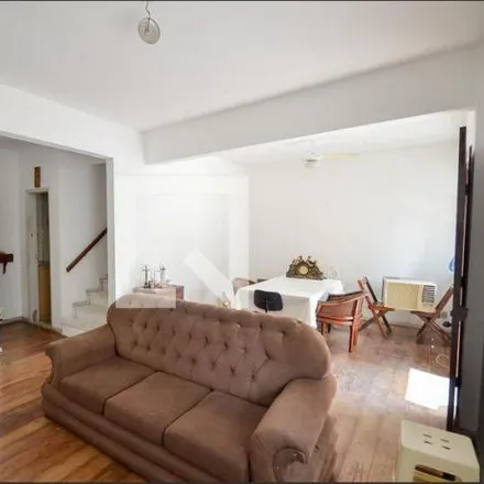 Rent this 4 bed house on O Camarão in Rua Dona Zulmira, Maracanã