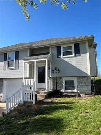 Buy this studio apartment on 2448 Pearson Circle in Harrisonville, MO 64701