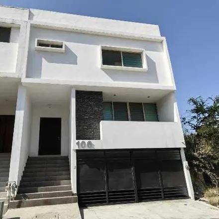 Buy this 3 bed house on Juegos Infantiles in Camino del Cedro, Cumbres Elite Premier