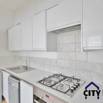 Rent this 3 bed apartment on 75 Carlingford Road in London, N15 3EJ