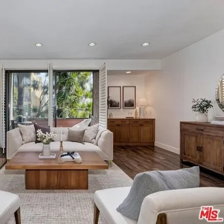 Image 6 - 1430 South Bentley Avenue, Los Angeles, CA 90025, USA - House for sale