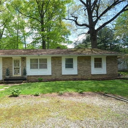 Rent this 3 bed house on 4129 Stow Road in Stow, OH 44224