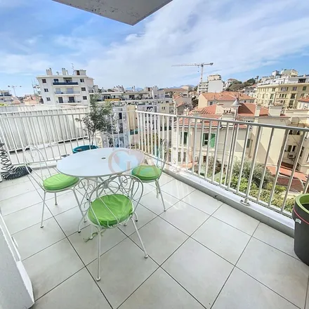 Image 6 - 5 Avenue Bénéfiat, 06400 Cannes, France - Apartment for rent