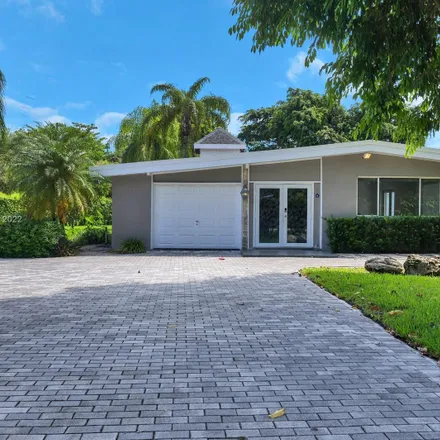 Rent this 4 bed house on 12401 Southwest 80th Avenue in Suniland, Pinecrest