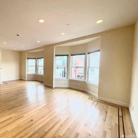Rent this 3 bed condo on 4071;4073;4075 18th Street in San Francisco, CA 94114