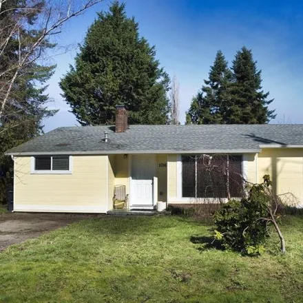 Buy this 3 bed house on 1062 West Martin Street in Elma, Grays Harbor County