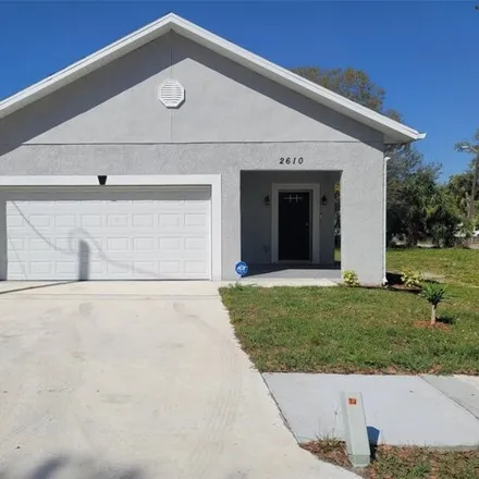 Buy this 3 bed house on 2676 East 18th Avenue in Vedado, Tampa