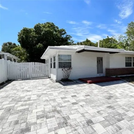 Image 2 - 210 N New Jersey Ave, Tampa, Florida, 33609 - House for rent