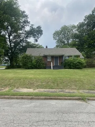 Buy this 3 bed house on 1830 Gregory Avenue in Memphis, TN 38127