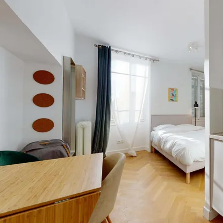 Rent this 11 bed room on Hôtel Margirier in Rue Jean de Bernardy, 13001 Marseille